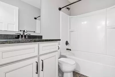 18072 Hyde Park Avenue, Lakeville, MN 55044 - Photo 21