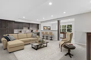 18072 Hyde Park Ave, Lakeville, MN 55044 - Photo 9