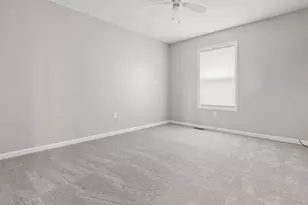 18072 Hyde Park Ave, Lakeville, MN 55044 - Photo 17