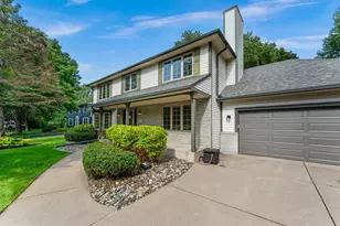 1042 Autumn Bay, Woodbury, MN 55125 - Photo 1