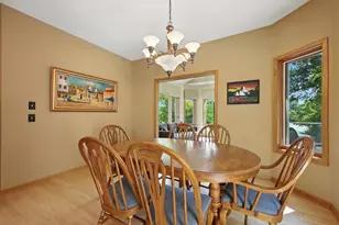 10684 Alameda Ave, Inver Grove Heights, MN 55077 - Photo 7