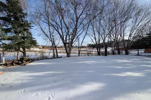 605 Heritage Trail NE, New Prague, MN 56071 - Photo 3