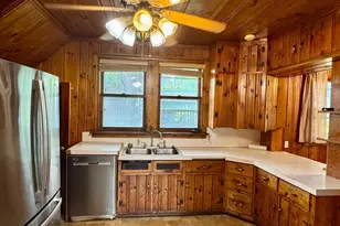 208 N 7th St, Olivia, MN 56277 - Photo 11