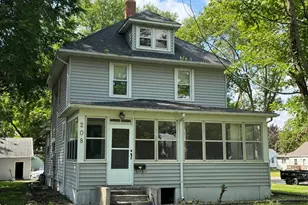 208 N 7th St, Olivia, MN 56277 - Photo 1