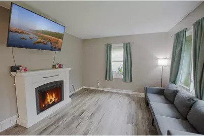 525 4th Avenue NE, Saint Cloud, MN 56304 - Photo 11