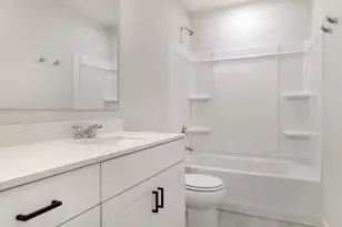 11542 202nd St W, Lakeville, MN 55044 - Photo 53