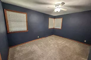 825 N Oak St, Lake City, MN 55041 - Photo 11