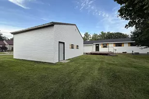 421 9th Ave, Madison, MN 56256 - Photo 7
