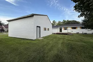 421 9th Ave, Madison, MN 56256 - Photo 3