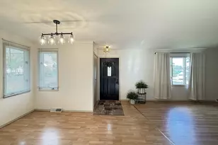 421 9th Ave, Madison, MN 56256 - Photo 13
