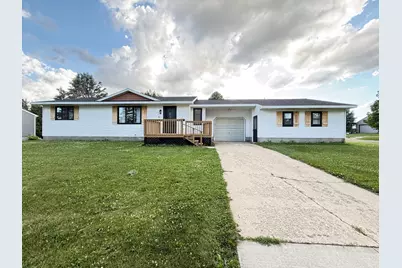 421 9th Avenue, Madison, MN 56256 - Photo 9