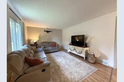 421 9th Avenue, Madison, MN 56256 - Photo 15