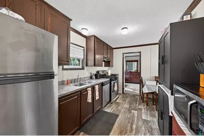 226 Mayfair Road, Vadnais Heights, MN 55127 - Photo 11