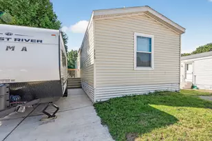 226 Mayfair Rd, Vadnais Heights, MN 55127 - Photo 3