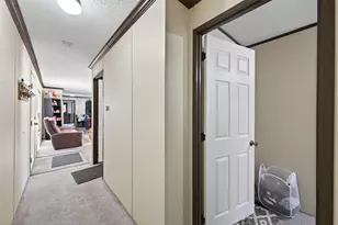 226 Mayfair Rd, Vadnais Heights, MN 55127 - Photo 19