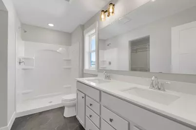 635 Parkside Court, Eagan, MN 55123 - Photo 23