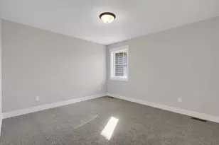 635 Parkside Ct, Eagan, MN 55123 - Photo 25