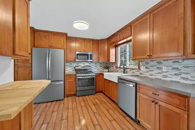 2835 Laurel Street S, Cambridge, MN 55008 - Photo 15