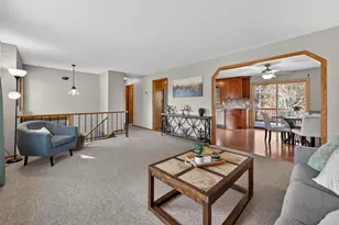 2835 Laurel St S, Cambridge, MN 55008 - Photo 3