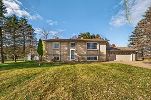 2835 Laurel St S, Cambridge, MN 55008 - Photo 41