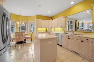 724 Widsten Cir, Wayzata, MN 55391 - Photo 11