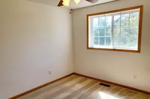 4980 Garland Ct N, Plymouth, MN 55446 - Photo 15