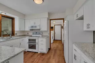 12175 42nd St SE, Clear Lake, MN 55319 - Photo 5