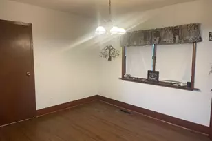 801 Center Street S, Tracy, MN 56175 - Photo 3