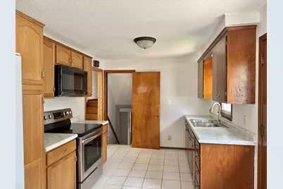 9600 Clinton Avenue S, Bloomington, MN 55420 - Photo 3