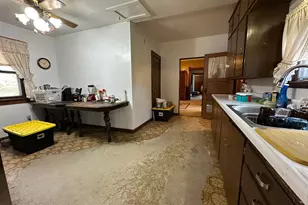 28935 Paul Ave, Worthington, MN 56187 - Photo 11