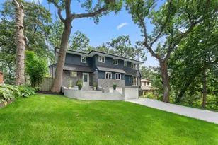 2020 Arcade St, Maplewood, MN 55109 - Photo 3