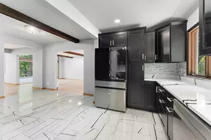 2020 Arcade St, Maplewood, MN 55109 - Photo 15