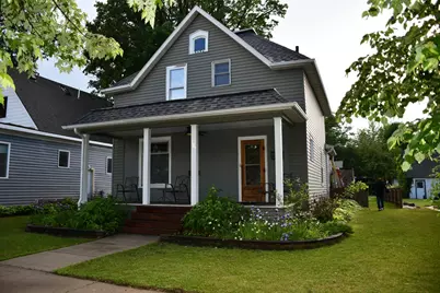 719 Horace Avenue N, Thief River Falls, MN 56701 - Photo 1