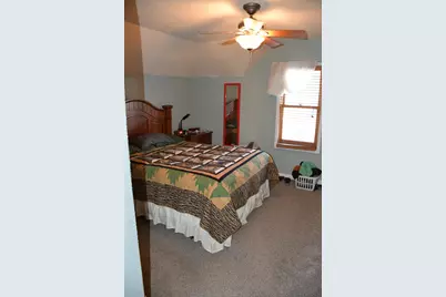 719 Horace Avenue N, Thief River Falls, MN 56701 - Photo 17