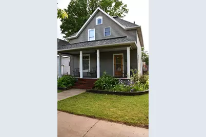 719 Horace Avenue N, Thief River Falls, MN 56701 - Photo 3