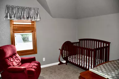 719 Horace Avenue N, Thief River Falls, MN 56701 - Photo 21