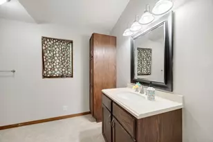 2107 Kings Rd, Eagan, MN 55122 - Photo 19