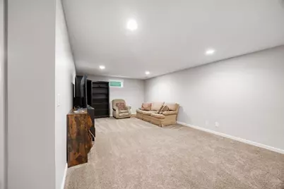 2107 Kings Road, Eagan, MN 55122 - Photo 35