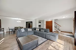 2107 Kings Rd, Eagan, MN 55122 - Photo 7