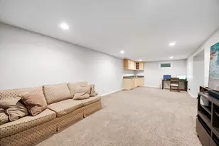 2107 Kings Rd, Eagan, MN 55122 - Photo 37