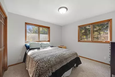 2107 Kings Road, Eagan, MN 55122 - Photo 27