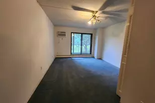 10501 Cedar Lake Rd, Hopkins, MN 55305 - Photo 7