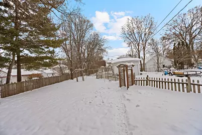 521 2nd Street NW, Faribault, MN 55021 - Photo 35