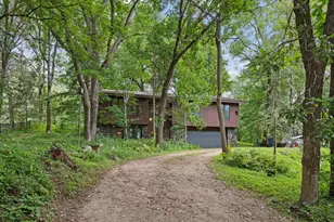 2119 Skyway Dr, Saint Paul, MN 55119 - Photo 1