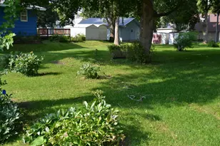 106 King St, Hendricks, MN 56136 - Photo 3