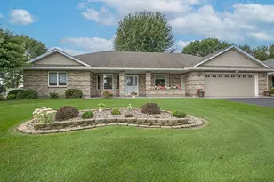 347 Waite Ave S, Saint Cloud, MN 56301 - Photo 1