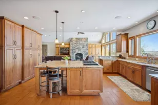 1012 Adam Ave, Montevideo, MN 56265 - Photo 13