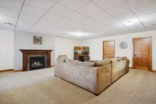 1012 Adam Ave, Montevideo, MN 56265 - Photo 37