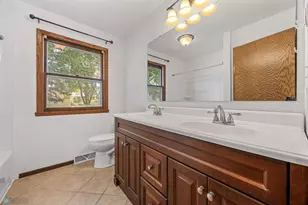 817 30th St N, Fargo, ND 58102 - Photo 9