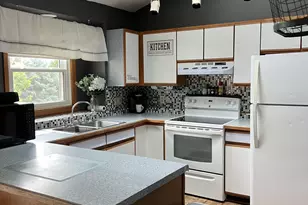 1433 Glenridge Dr, Prescott, WI 54021 - Photo 7